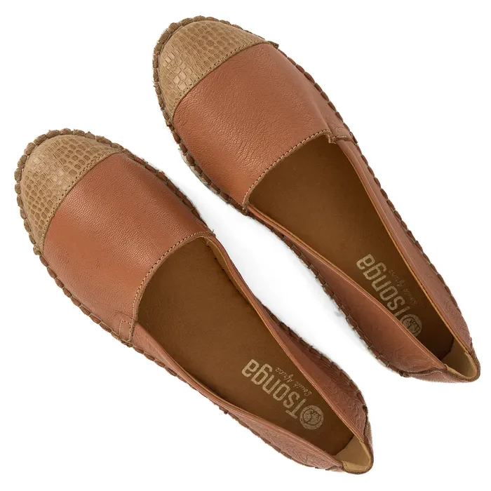 Consisela : Ladies Leather Espadrille Shoe in Oak & Walnut - Image 4