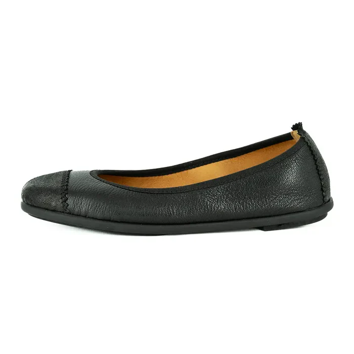 Mabuyana : Ladies Leather Pump in Black Cayak & Spirit - Image 3