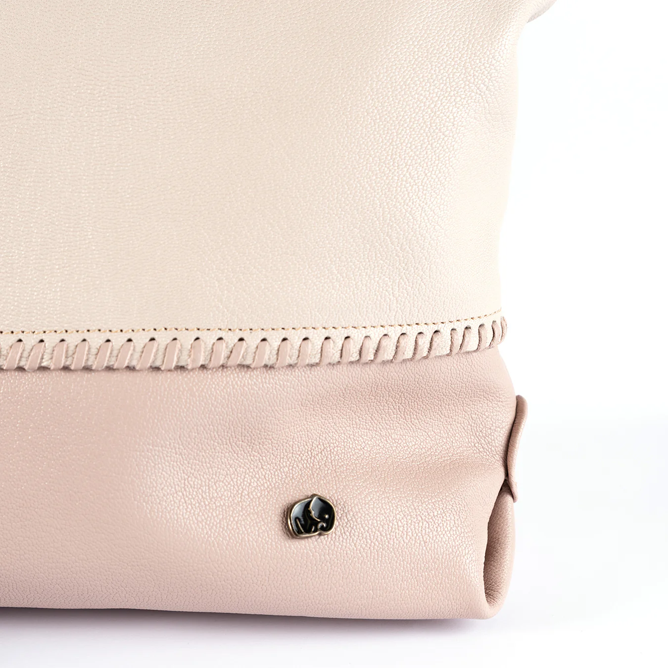 Omari : Ladies Leather Shopper Handbag in Cream and Rose Cayak - Image 6