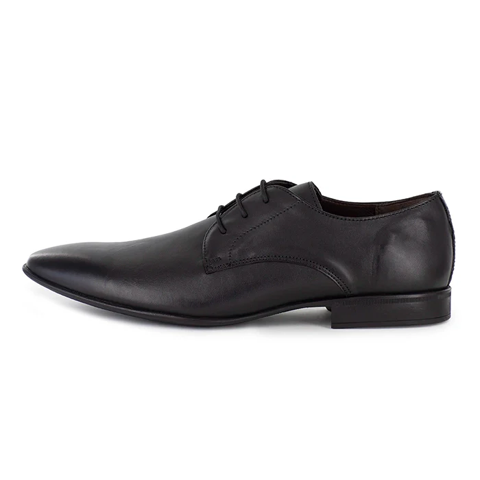 Vilakazi : Mens Leather Formal Shoe in Black Relaxa - Image 3