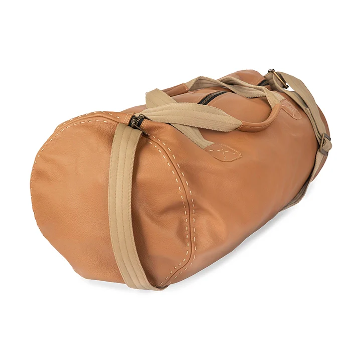 Weekender : Leather Travel Bag in Oak - Image 6