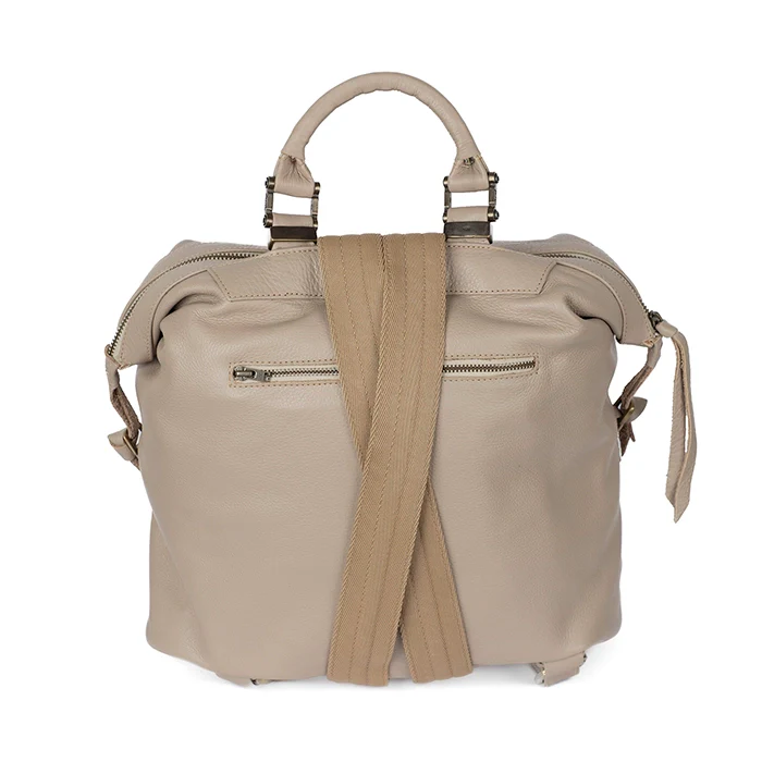 Zinande : Leather Backpack in Stone - Image 5